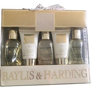 Baylis & Harding Sweet Mandarin Grapefruit 5 piece Bath and Body Gift Set